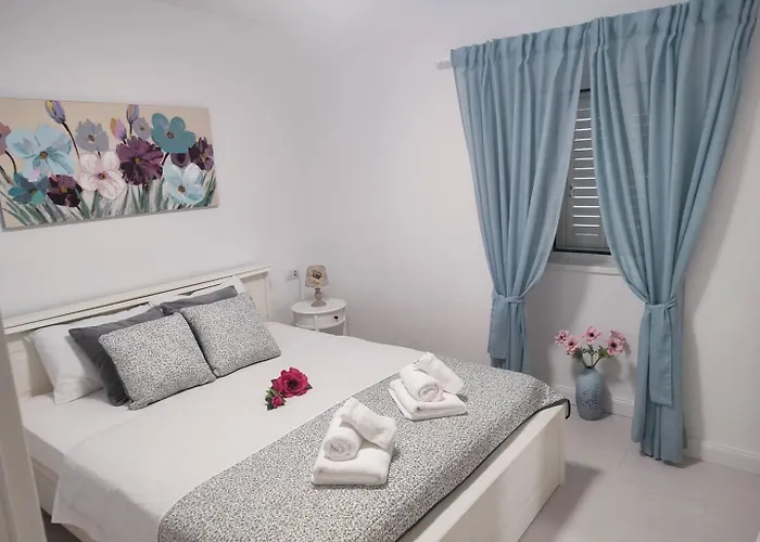 Peaceful House In Appartement *