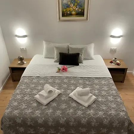 아파트 Peaceful House In