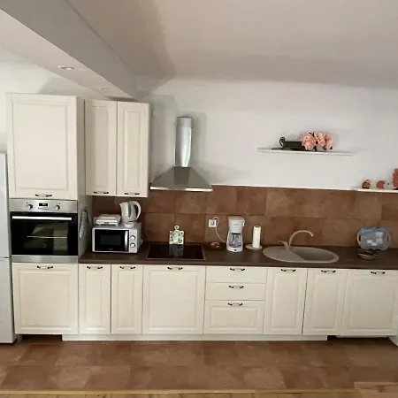 Апартаменты Peaceful House In Дубровник