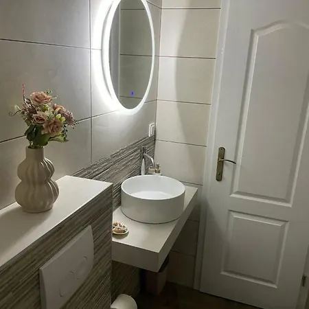 Peaceful House In Appartamento