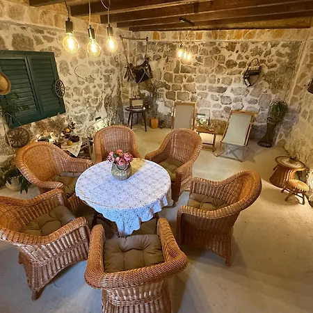 Appartamento Peaceful House In *