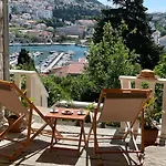 Peaceful House In Lejlighed