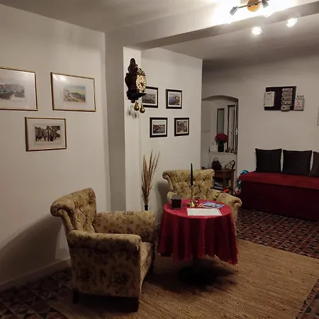 Peaceful House In Apartment